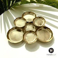 Load image into Gallery viewer, Lumora gold cluster serving dish by Meraki Lily
