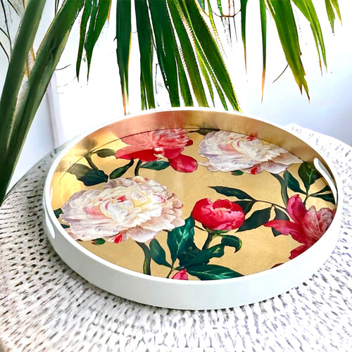 white and gold round tray with white and red pink peony flowers, elegant and luxurious