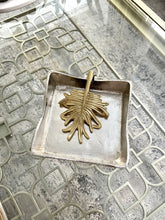 Load image into Gallery viewer, Lydia Leaf Napkin Holder by Meraki Lily, nature-inspired gold and silver tableware for elegant dining and entertaining
