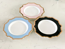 Load image into Gallery viewer, PEONY BLACK DESSERT PLATE
